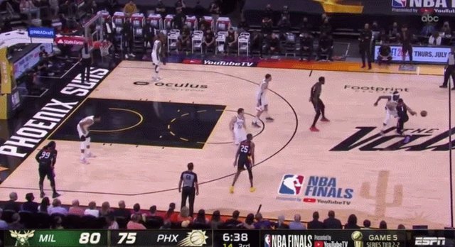 1626739834623083500.gif 2.gif